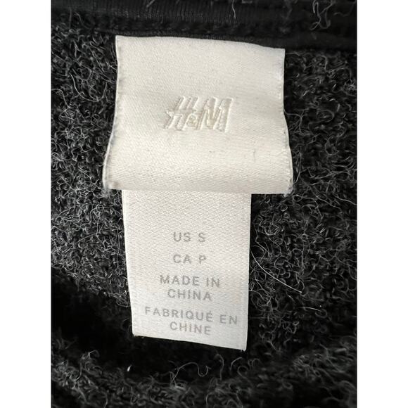 H&M charcoal gray high neck sweater relaxed casual neutral preppy oversized - Picture 6 of 6